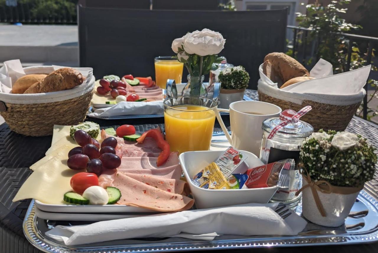 Enjoyit Velden West Hotel Selpritsch Exterior photo