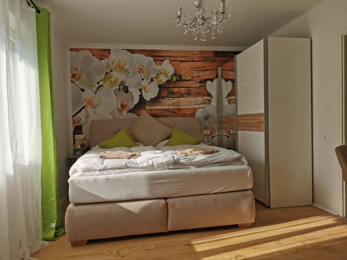 Enjoyit Velden West Hotel Selpritsch Exterior photo